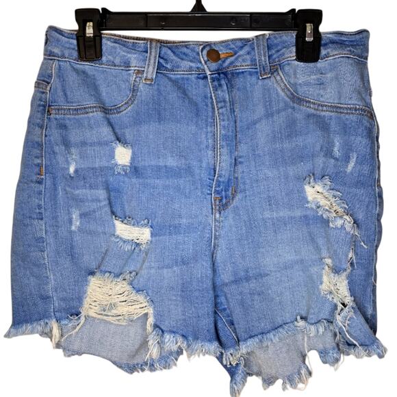 Fashion Nova Cut-Off Distressed Shorts Size XL 0159 - Picture 1 of 11